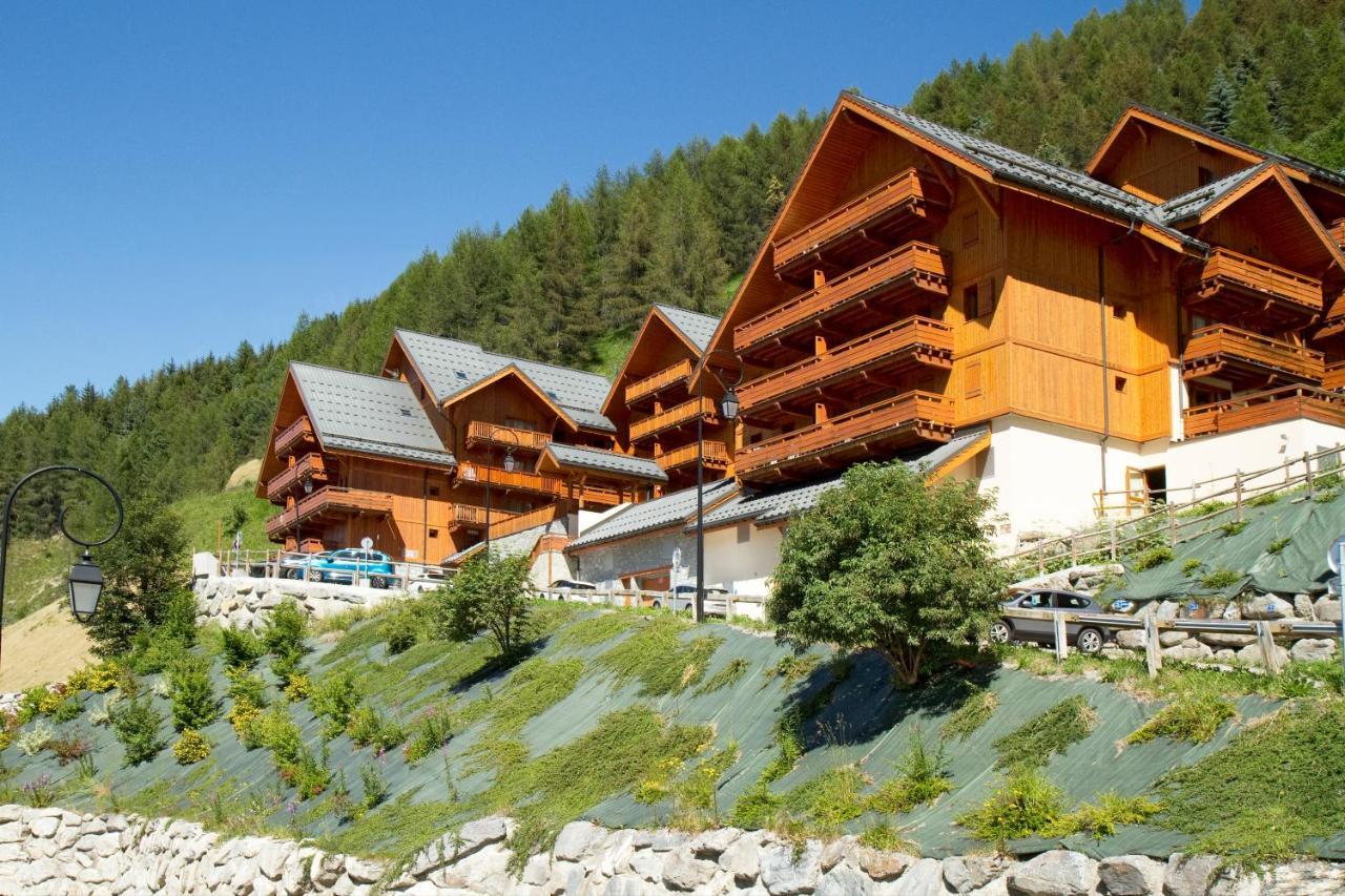 Residence Odalys Le Hameau Et Les Chalets De La Vallee D'Or Valloire Eksteriør bilde